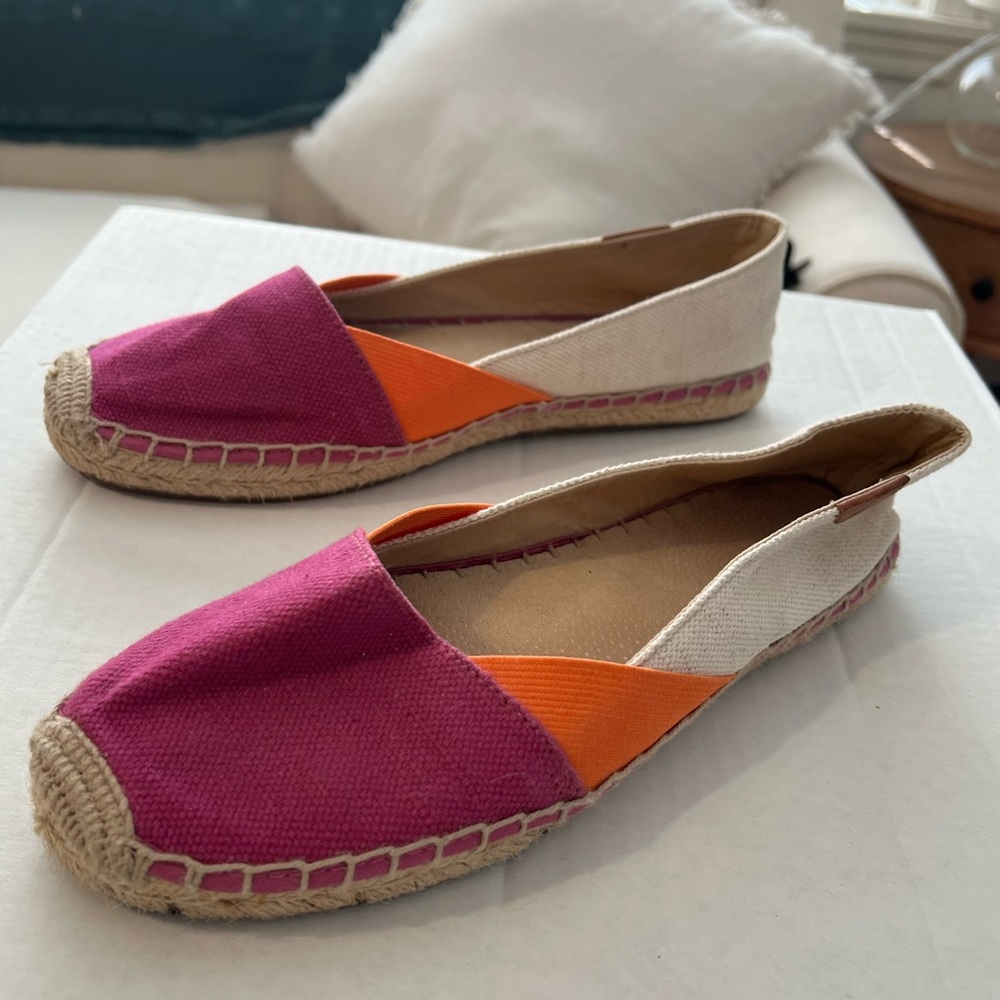 24hr SALE 🔥 Sperry Top Sider Canvas Espadrille Flats in Magenta, Orange & Cream
